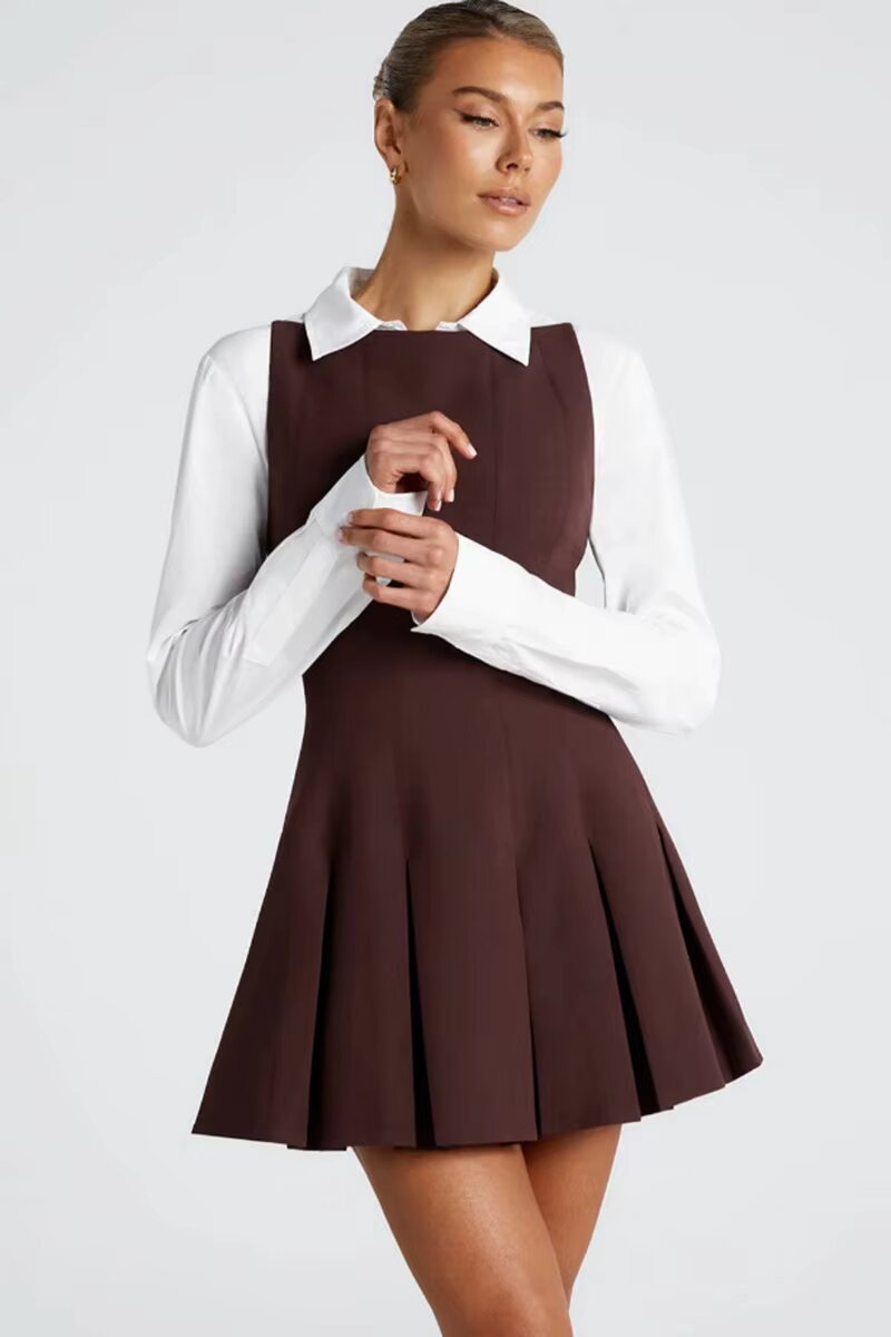 Backless Elegance – Spaghetti Strap Pleated Mini Dress